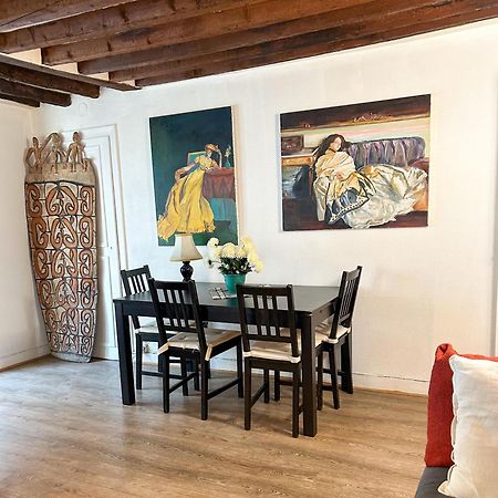 Spacious Apartment In Montparnasse Париж Екстериор снимка